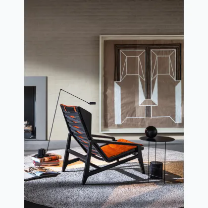 Poltrona di design D-156-3 in tessuto con struttura in legno di Molteni & C