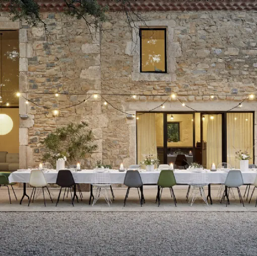 Sedia impilabile Eames Plastic Side Chair RE DSX di Vitra