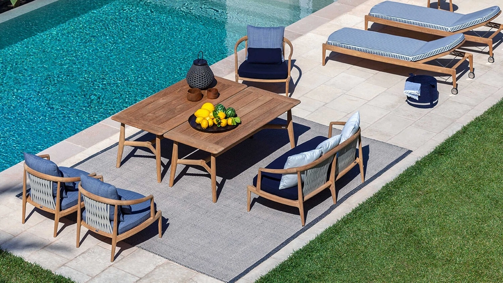 Tappeto per esterni Grand Vizier in filato di propilene di Poltrona Frau