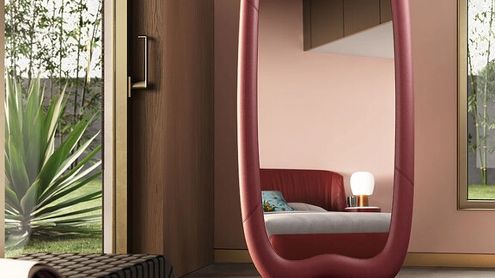 Specchio lungo Squash di Poltrona Frau