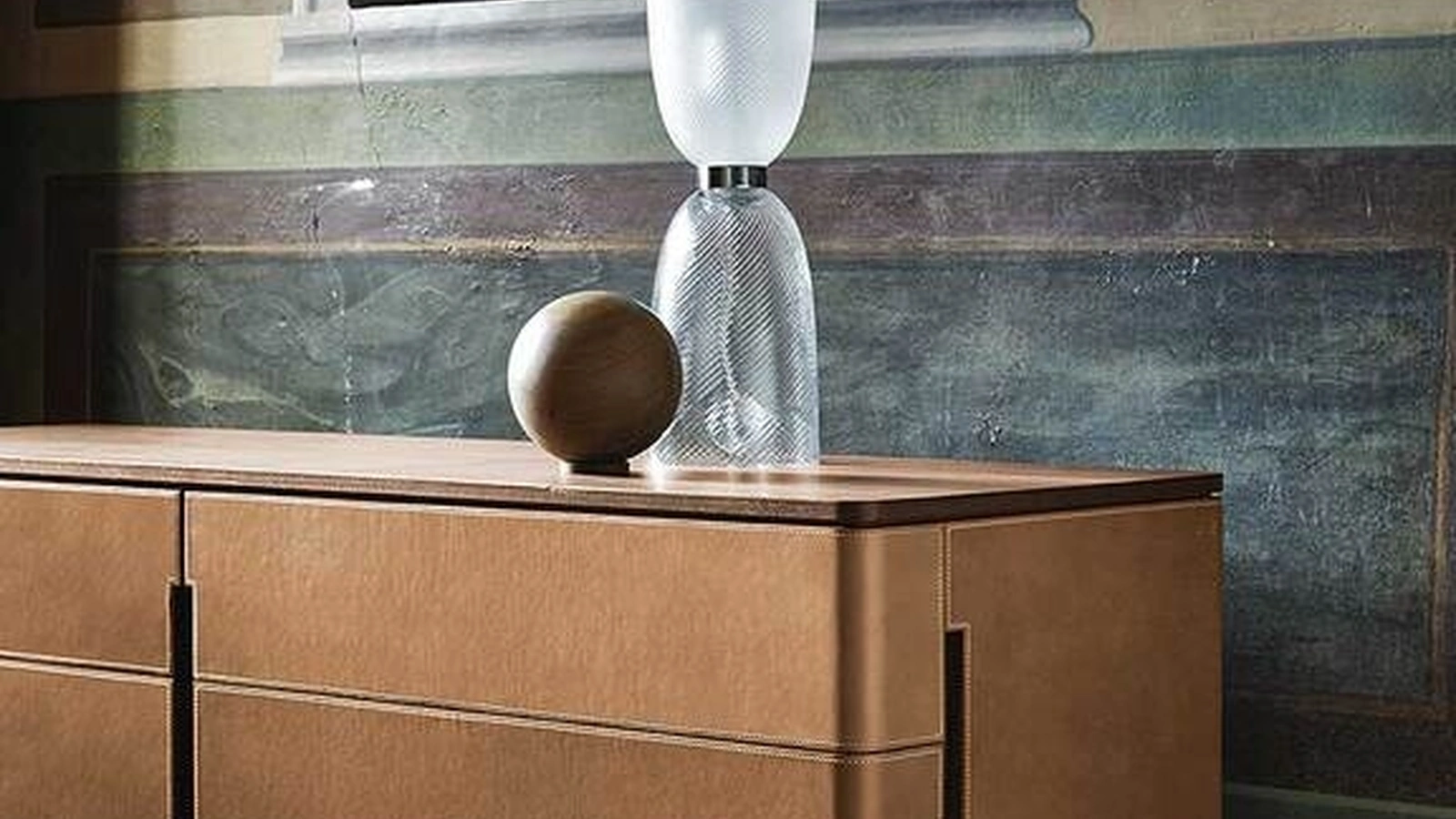 Lampada da Tavolo Alma di Poltrona Frau