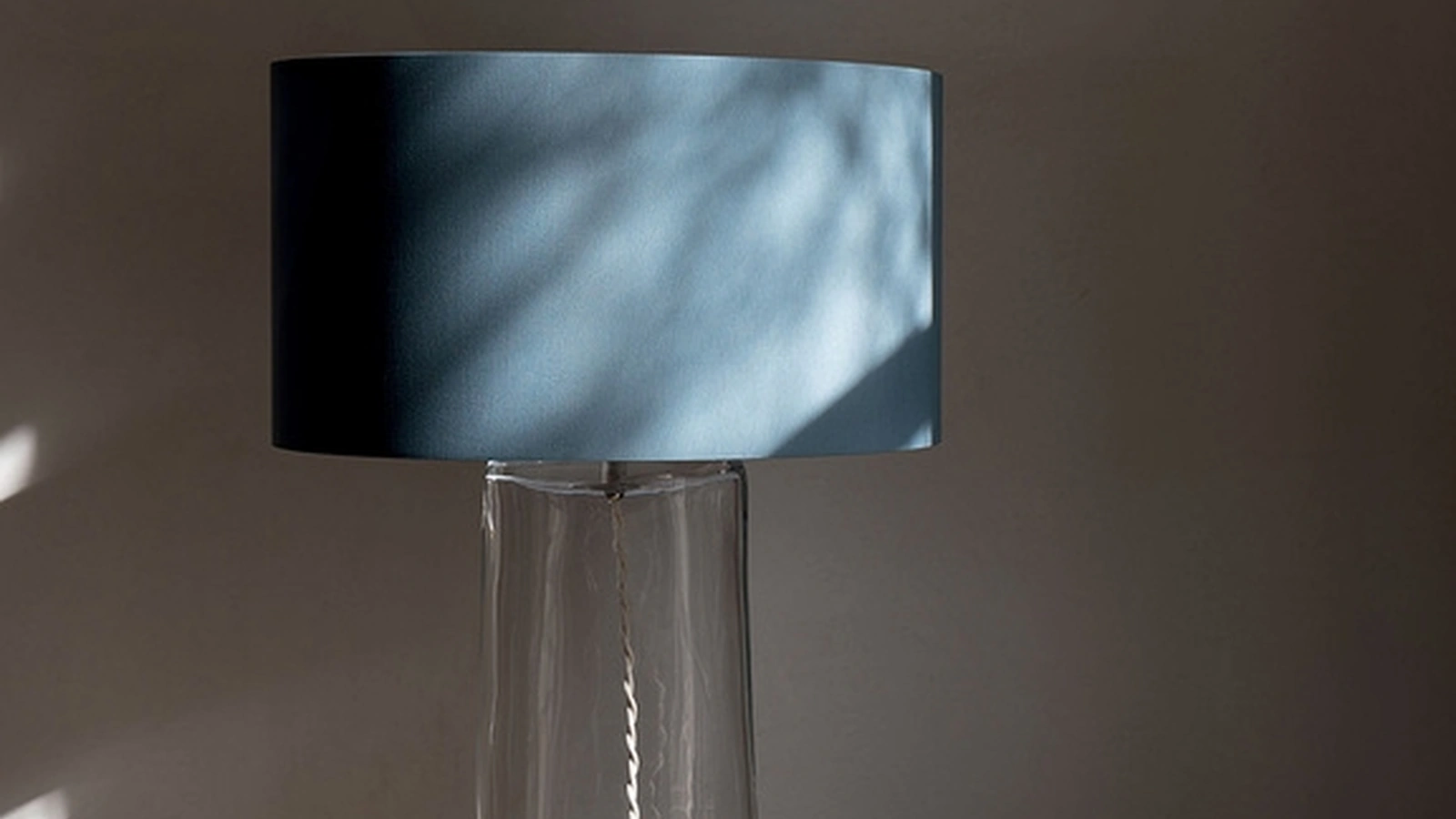 Lampada da tavolo Dido di Poltrona Frau