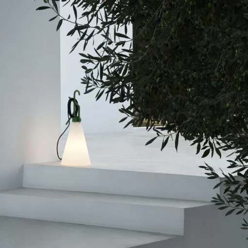 Lampada moderna da esterno Mayday di Flos