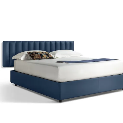 Letto sommier in pelle Ferdinandea con contenitore e boiserie di Poltrona Frau