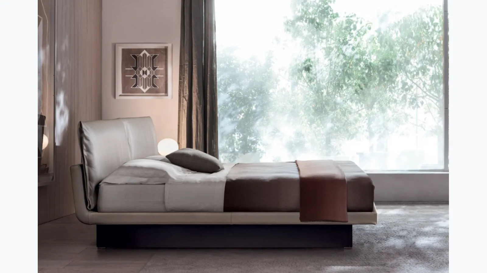 Letto moderno in pelle con box contenitore Honey di Molteni&C