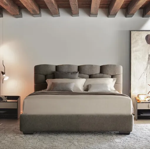 Letto in tessuto con testiera classica intrecciata completamente sfoderabile Majal di Flou