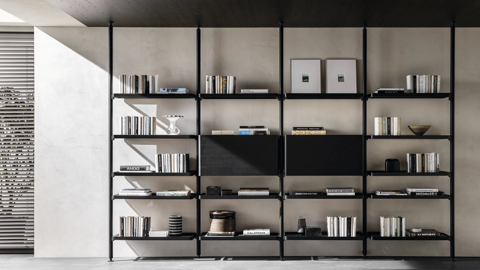 Libreria Hector in legno di Molteni & C