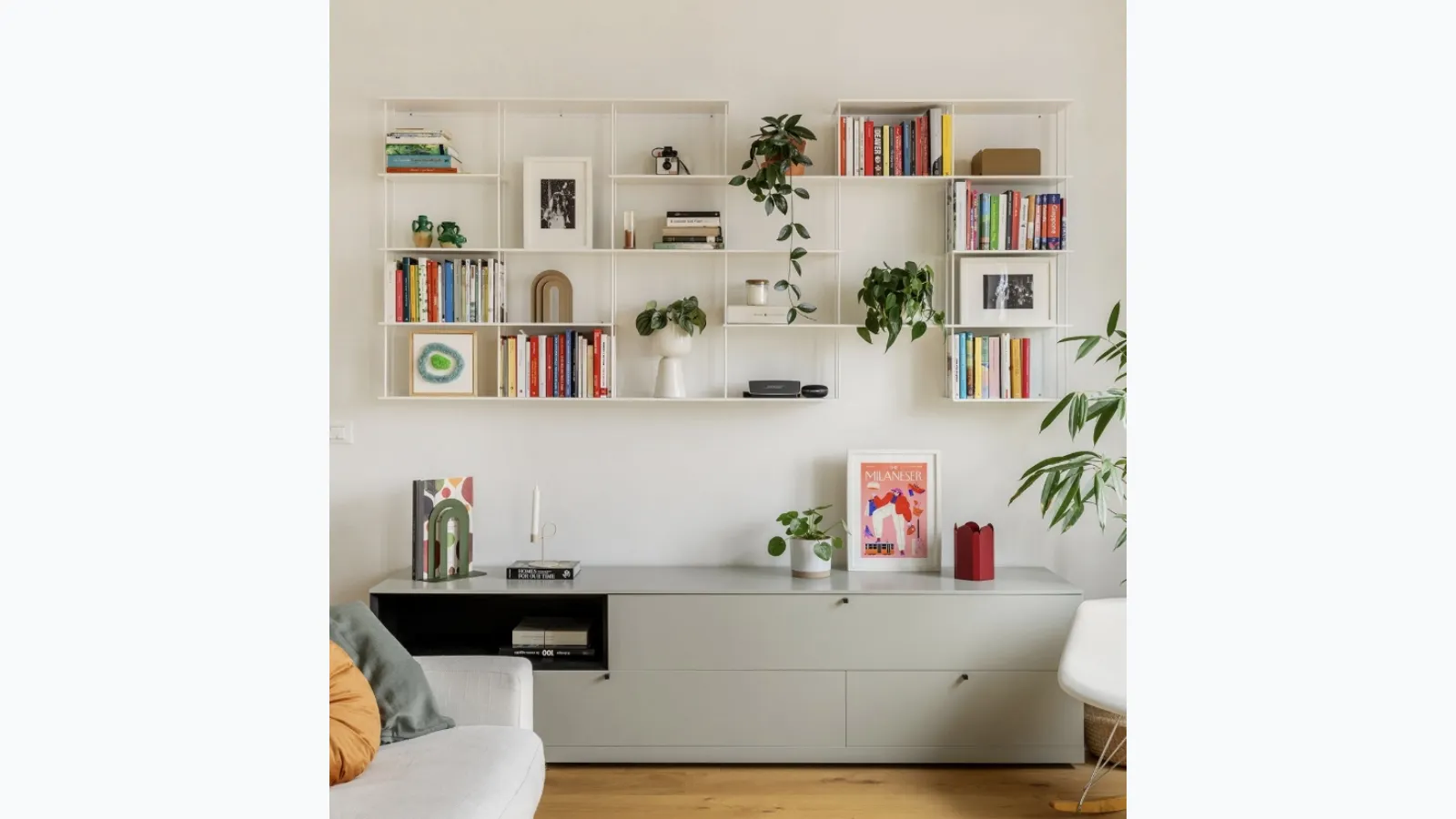 Libreria sospesa Krossing Midi 01 di Kriptonite
