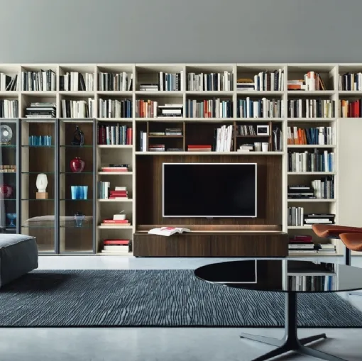 Libreria con vano porta TV Modo M6C63 in Rovere termotrattato e laccato opaco di Sangiacomo