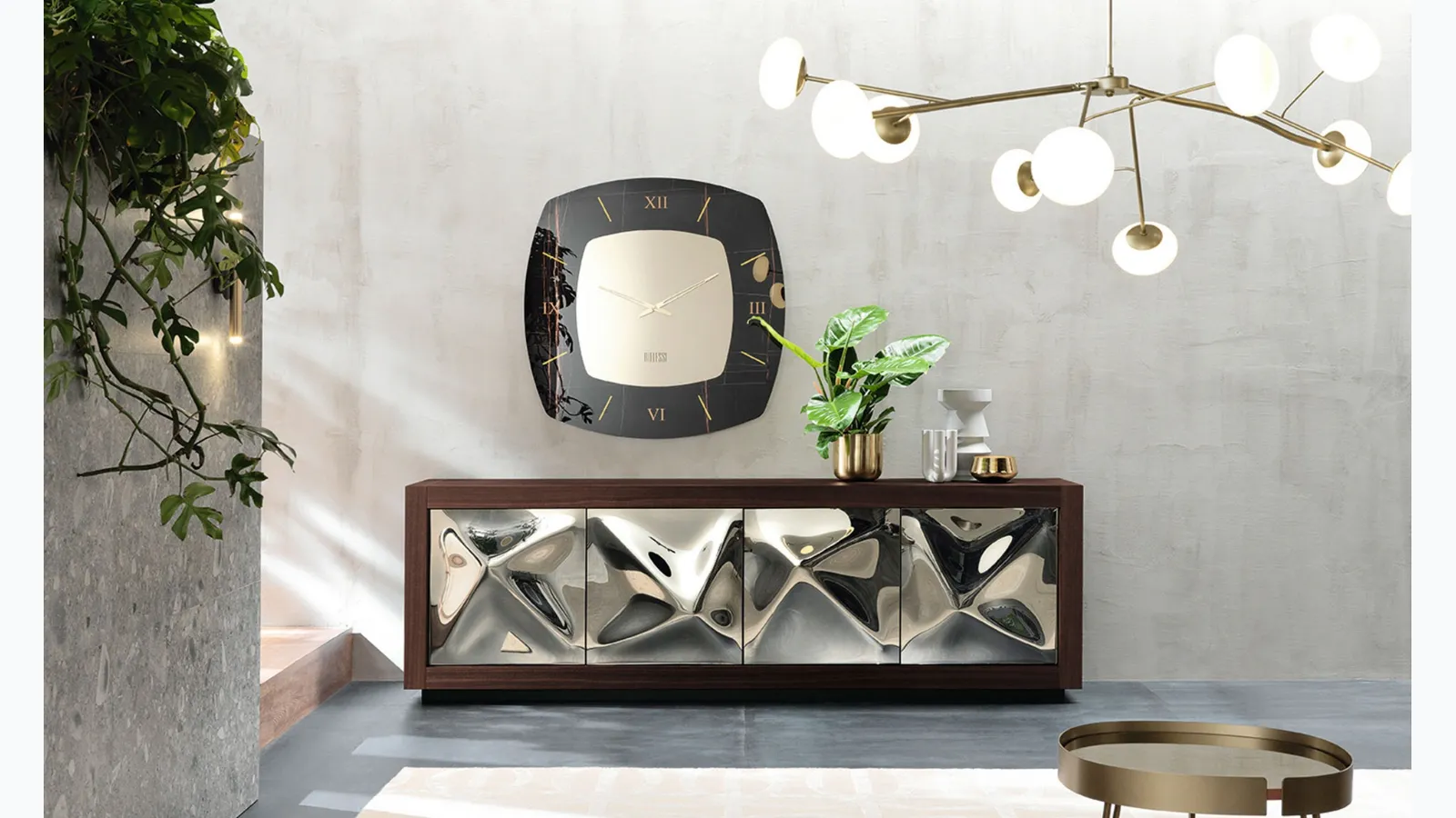 Madia Picasso P12 Fiocco in cristallo fuso specchiante bronzato e struttura in legno di Riflessi