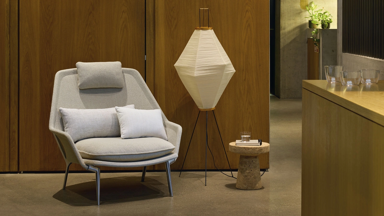 Poltrona Slow Chair & Ottoman di Vitra