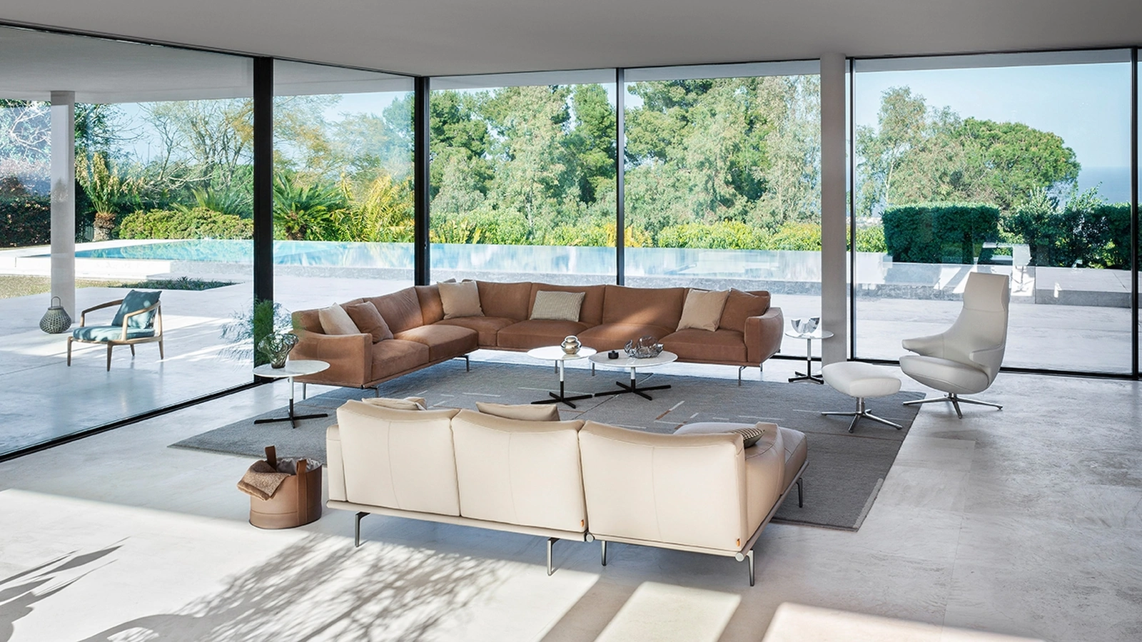 Divano angolare Happy Jack di Poltrona Frau