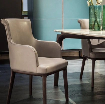 Sedia Diva Poltroncina di Poltrona Frau