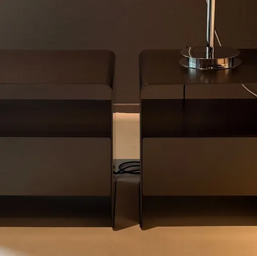 comodino mod. Foglio di Flou