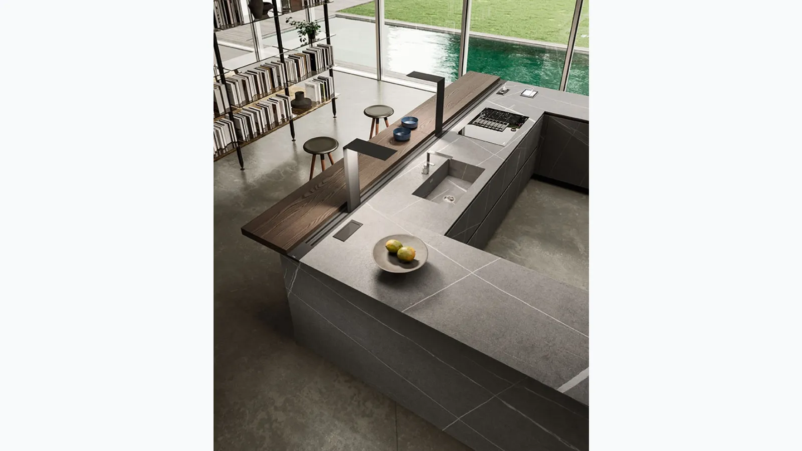Cucina Design angolare con ante e top in gres e bancone impiallacciato olmo Ak 04 02 di Arrital