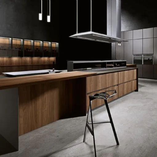 Cucina Design con isola in impiallacciato Noce Canaletto e laccato ossidato Piombo AkB 08 03 di Arrital