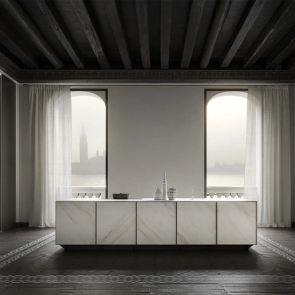 Cucina Design a isola in marmo con profili in noce Frame Lab di Modulnova