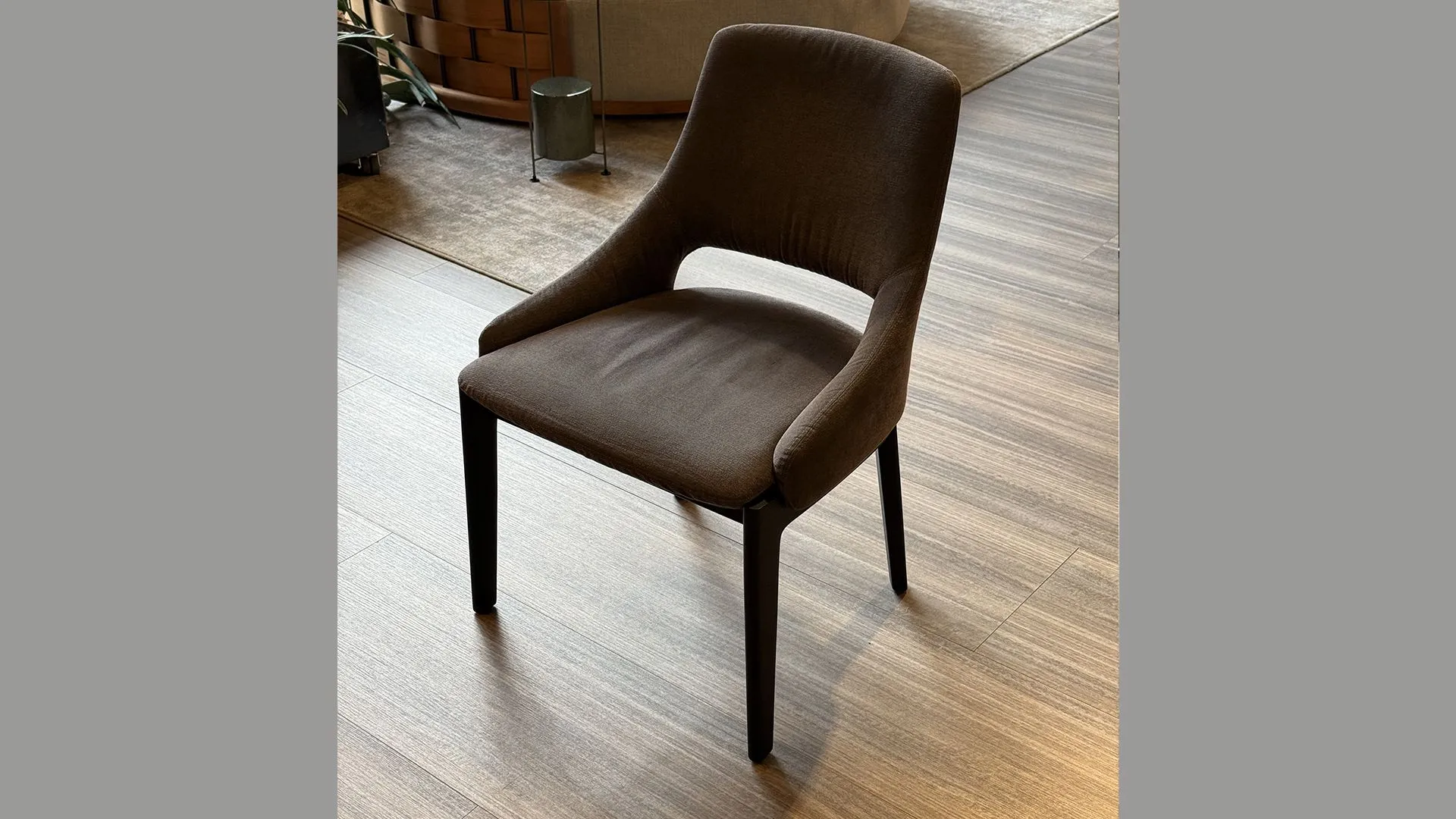 sedia mod. Devon di Molteni
