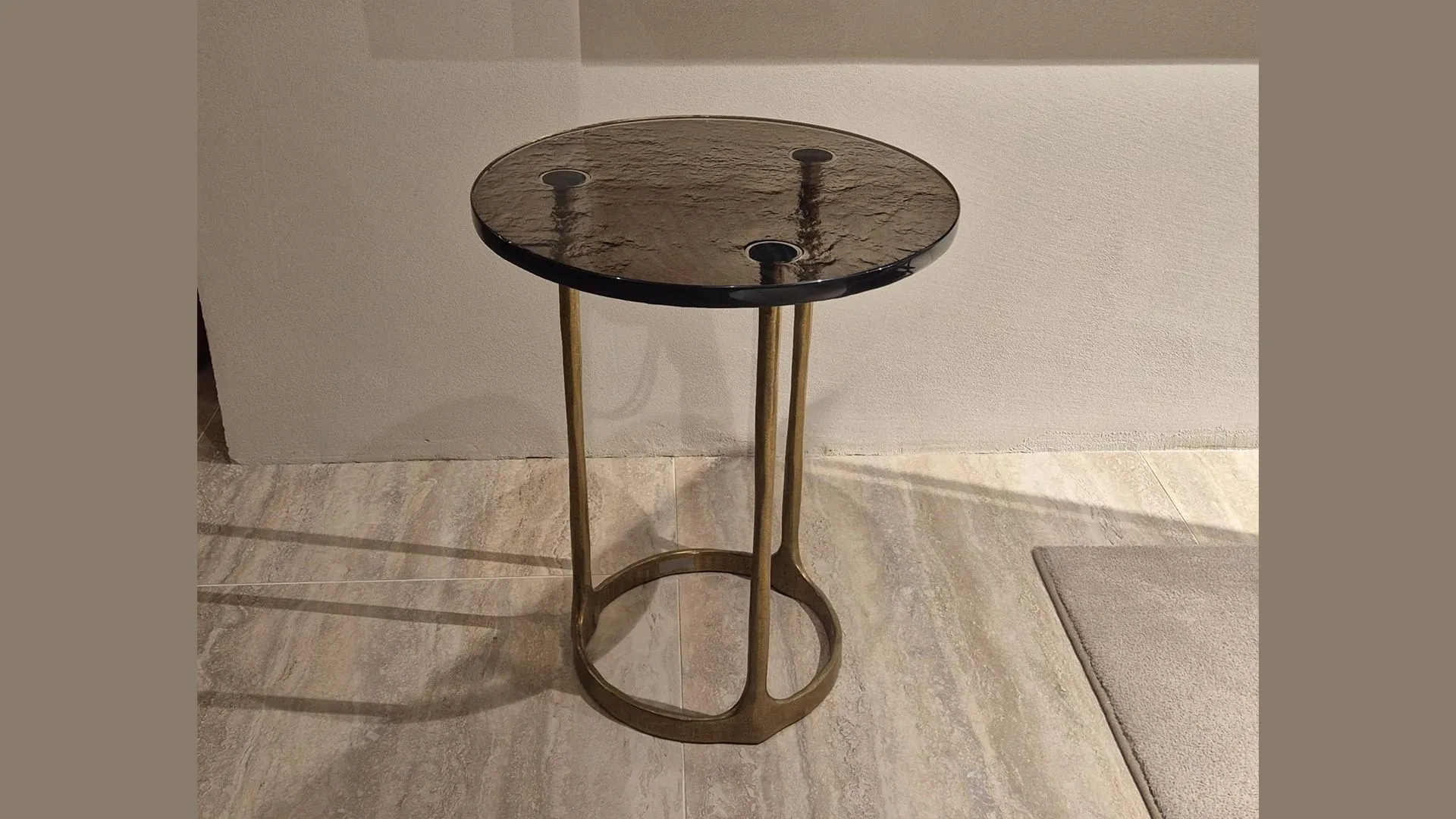 Tavolino mod. Aster di Molteni