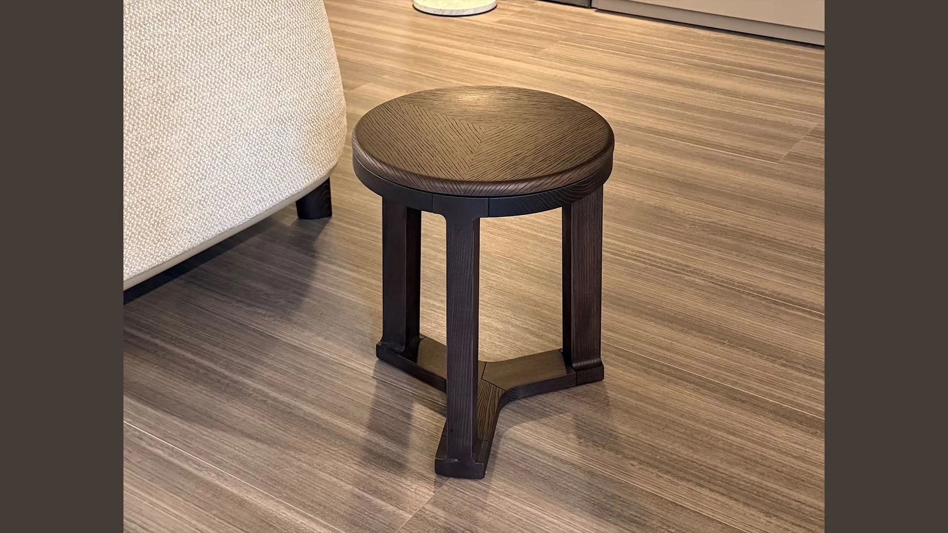 Tavolino mod Fonte di Molteni & C
