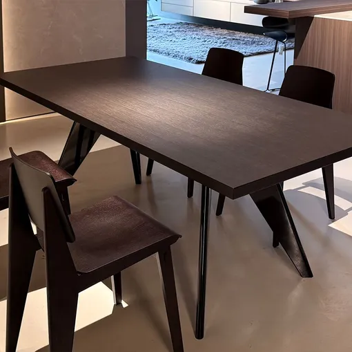Tavolo mod. EM TABLE di Vitra