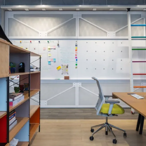 Libreria da Ufficio componibile in legno di betulla e metallo Eames Storage Unit ESU di Vitra